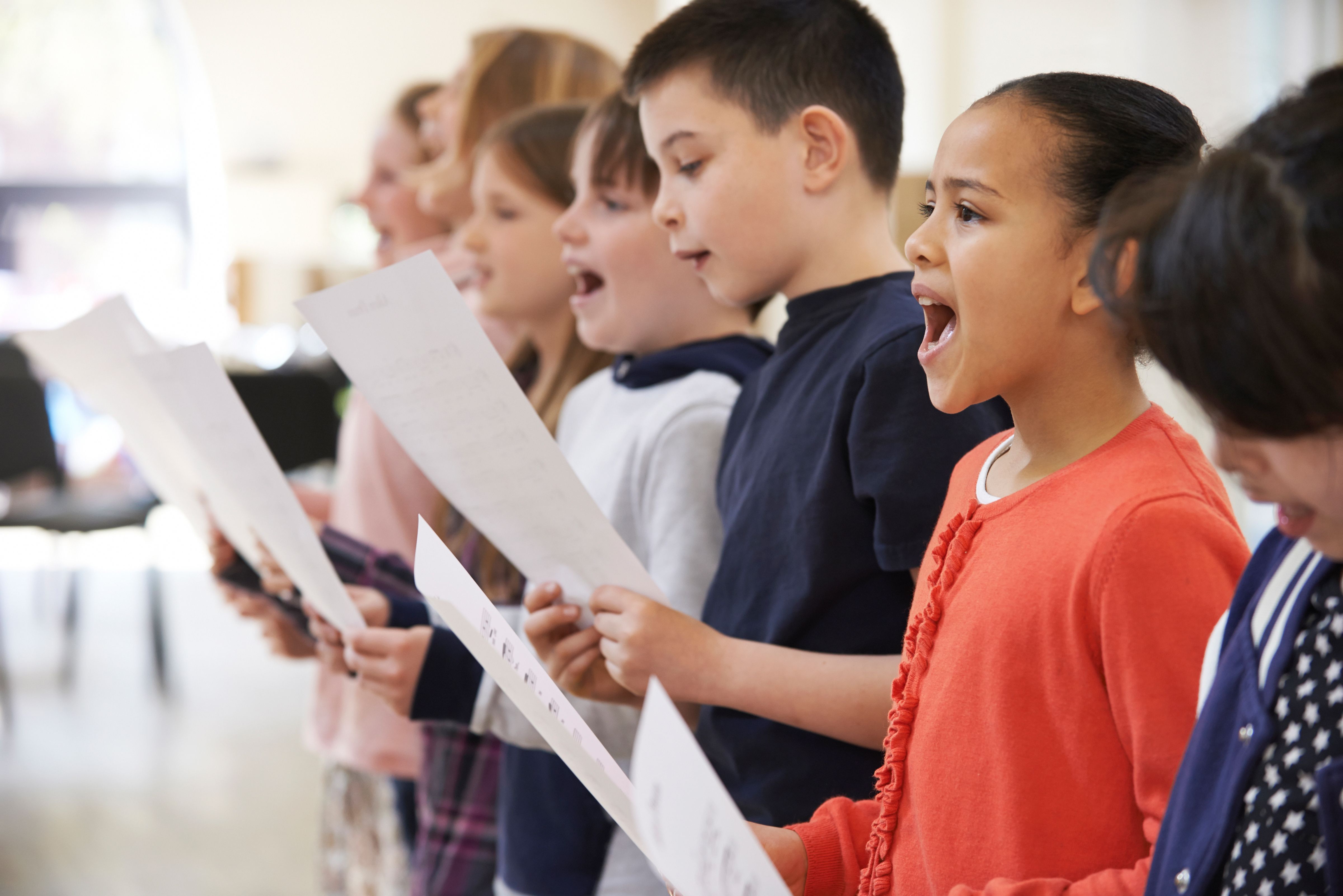 La formació en música i arts influeix molt en una educació de qualitat d’infants i joves. Foto: Shutterstock