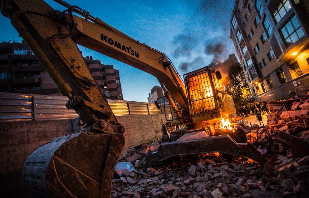 990_1401257981canvies-excavadora