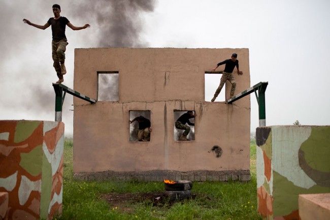 650_1612515393Camp-dentrenament-Cobra.-Peshmergas-fent-exercicis-1