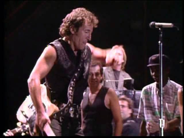 Springsteen, twist and shout