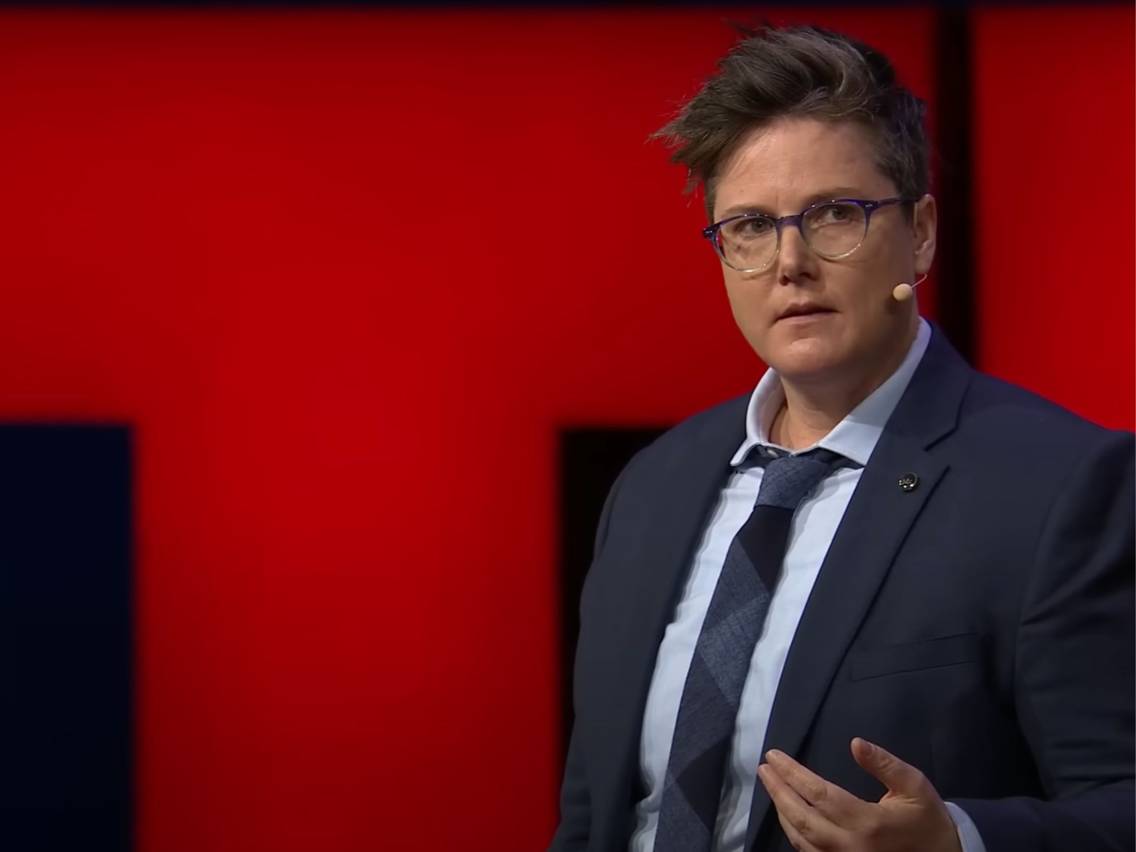 "Hannah Gadsby". Foto: TED Talk