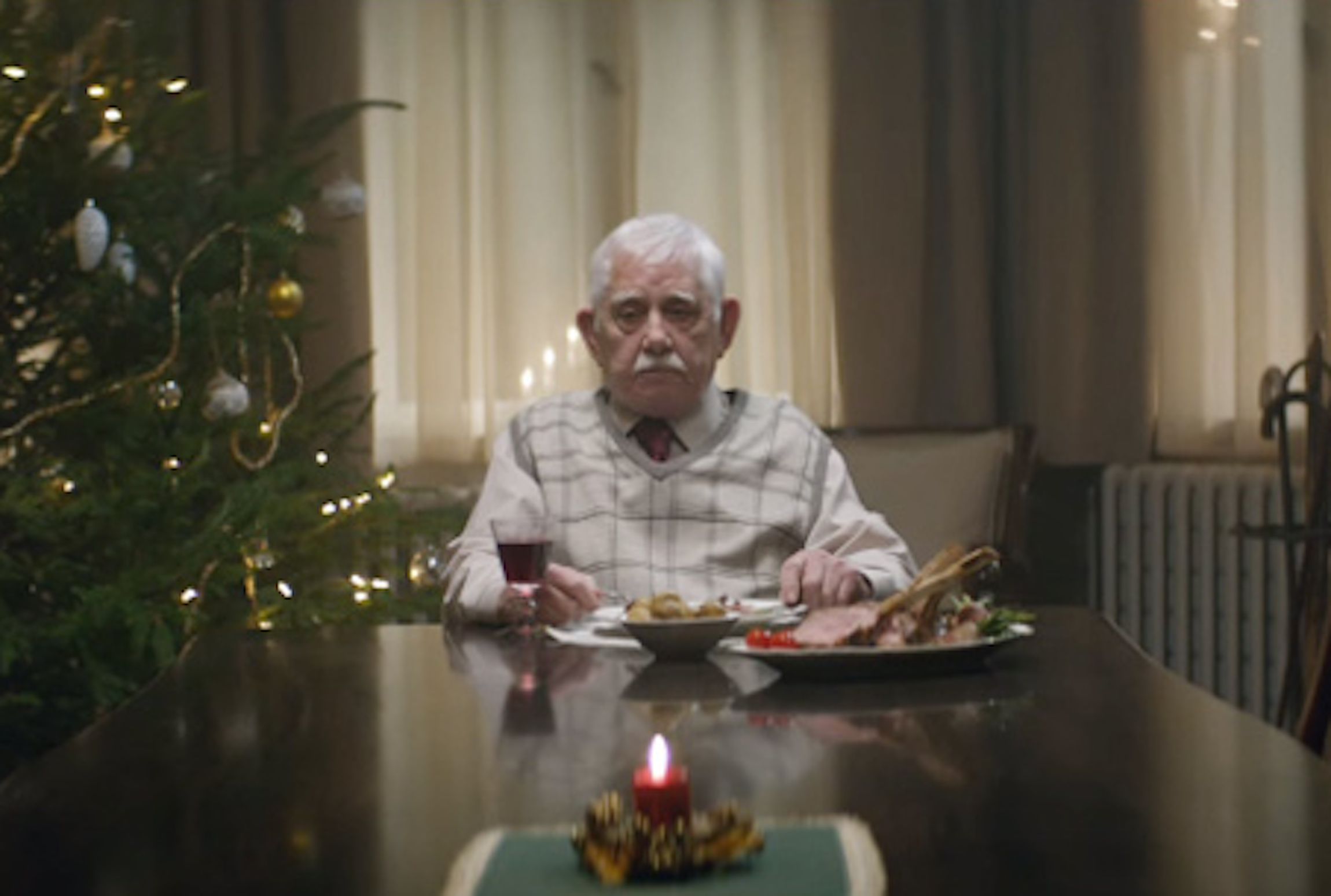 edeka christmas coming home lonely grandfather